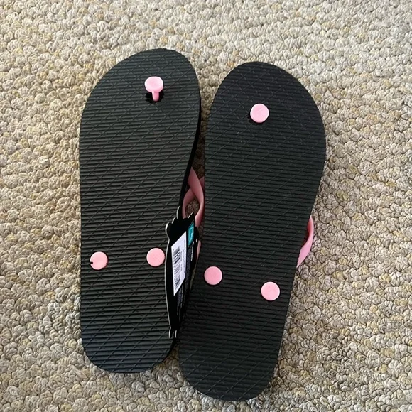 Hello kitty flip flop size 8 - Picture 3 of 4